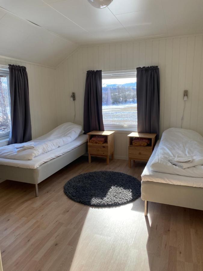 Villa In The Heart Of The Lyngen Alps, Holmen I Lyngen Lyngseidet Esterno foto